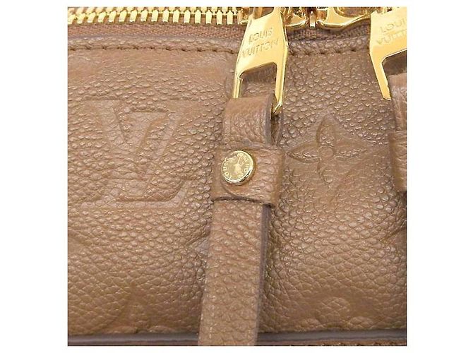 Louis Vuitton Monogram Empreinte Lumineuse PM in Great Condition Brown - view 8