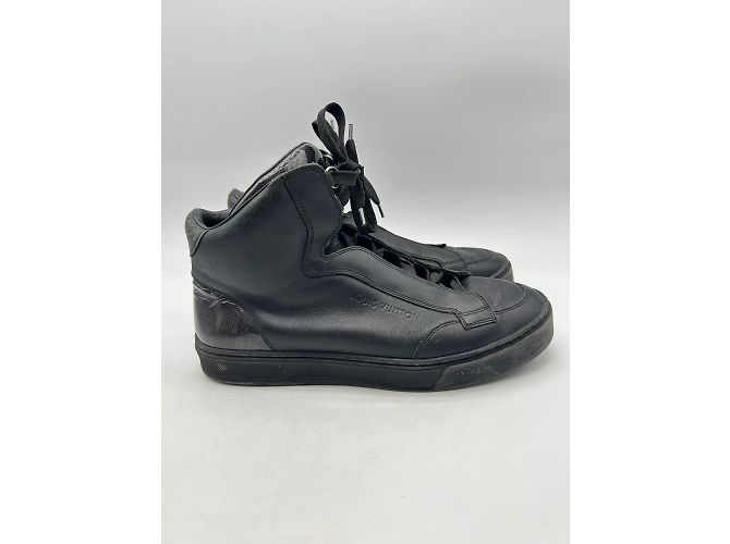 Sneakers Louis Vuitton T.UK 6 Pelle Nero - vista 7