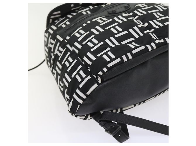 BALENCIAGA Reiserucksack Nylon Schwarz Weiß 340139 Auth bin5199 - Ansicht 16