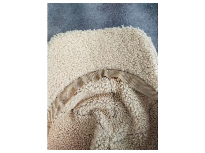 Chanel di Karl Lagerfeld per il berretto Cammello - vista 7