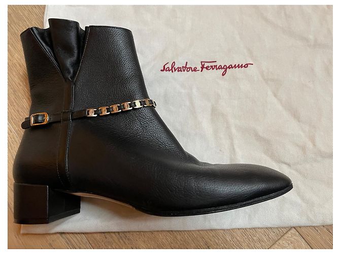 Botines Salvatore Ferragamo de piel marrón oscuro - vista 3