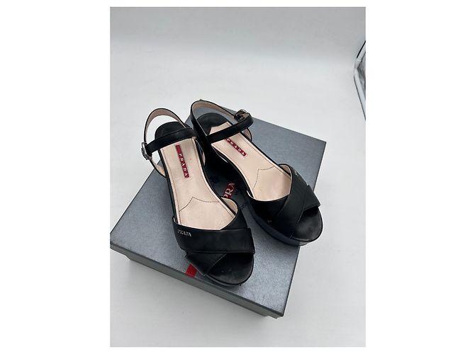 Mule con zecca Prada in nappa nera Nero - vista 7