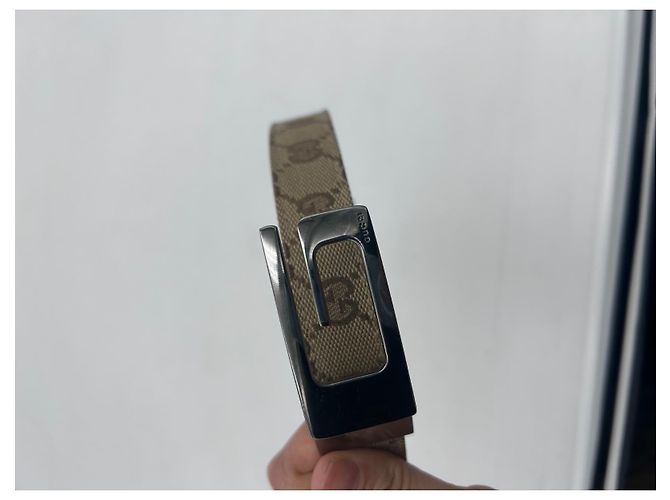 Gucci Dünner Gürtel aus Logo Canvas und Leder Beige - Ansicht 2