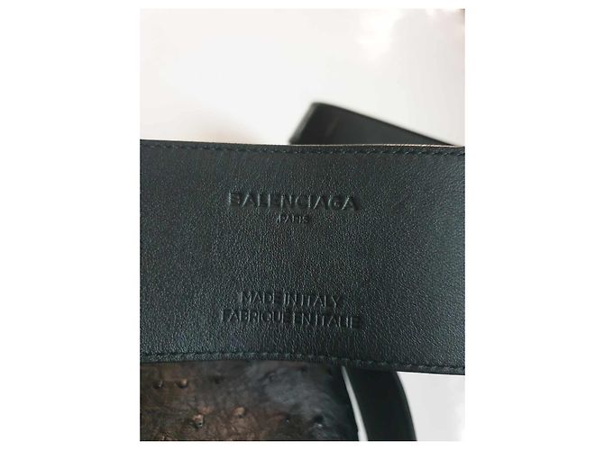 Balenciaga Le Dix Borsa a Secchiello Nera in Pelle di Struzzo Nero - vista 10