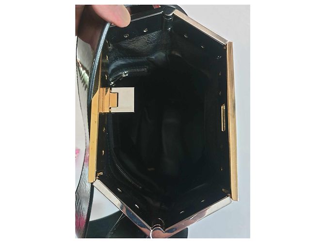 Balenciaga Le Dix Borsa a Secchiello Nera in Pelle di Struzzo Nero - vista 6