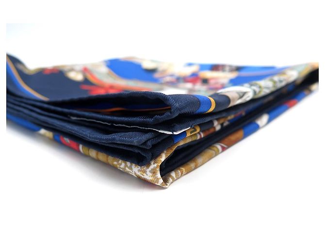 Hermès NUOVA SCIARPA QUADRATA HERMES KACHINAS 90 SCIARPA OLIVER KERMIT IN SETA BLU MARINO Blu navy - vista 10