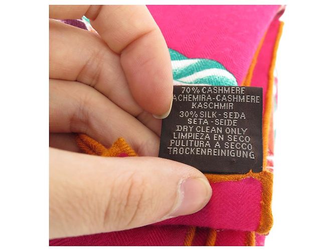 Hermès ABITO DA SERA CHALE HERMES MANLIK 140CM IN CASHMERE E SETA SCIALLE CASHMERE Rosa - vista 12