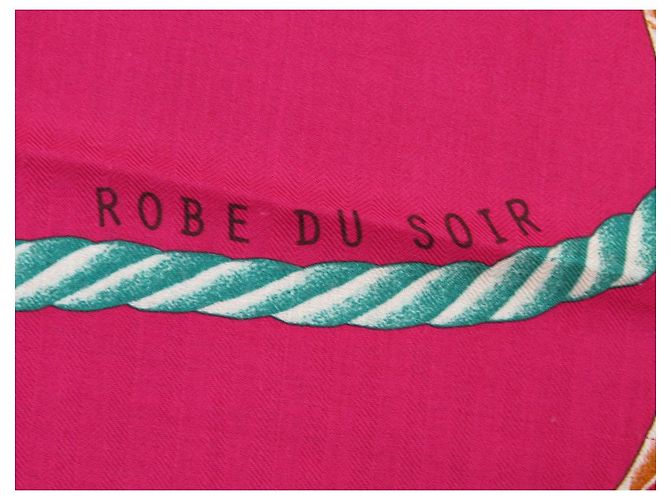 Hermès ABITO DA SERA CHALE HERMES MANLIK 140CM IN CASHMERE E SETA SCIALLE CASHMERE Rosa - vista 4