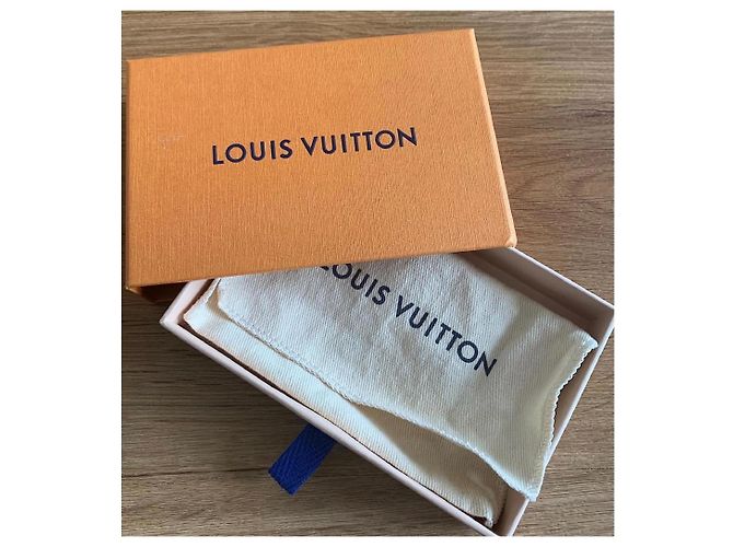 Decorazione borsa e portachiavi Louis Vuitton Blooming Flowers Rosa Gold hardware Monogramma - vista 6