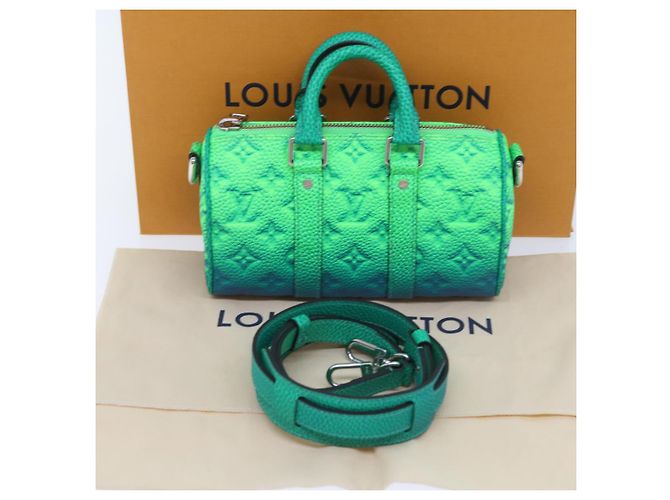 Borsa LOUIS VUITTON Taurillon Clemence Illusion Keepall XS M59691 auth 58427UN Verde - vista 12