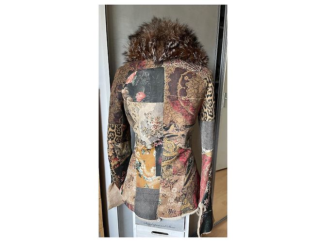 Roberto Cavalli Abrigos, Ropa de calle - vista 5