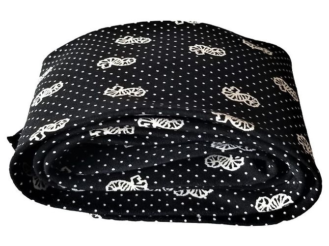 Cravatta Valentino in seta nera e bianca con motivo cavallucci marini Nero Bianco - vista 5