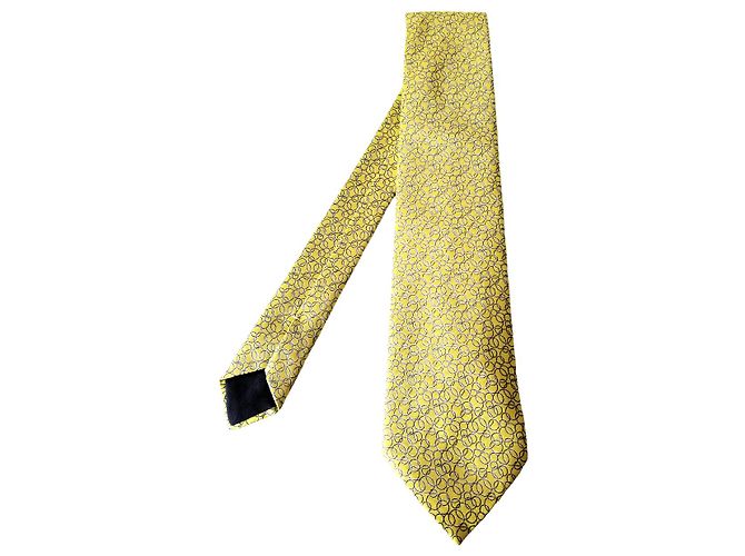 Hermès Silk Tie Yellow - view 3