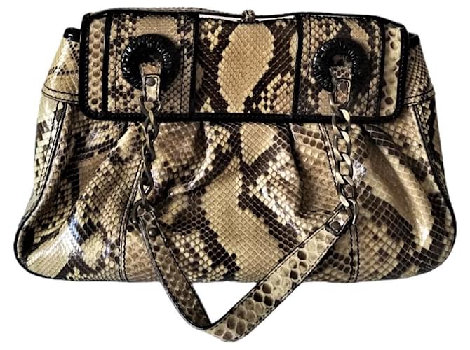 Bolsa Fendi Python "B Bag" Bege - vista 3