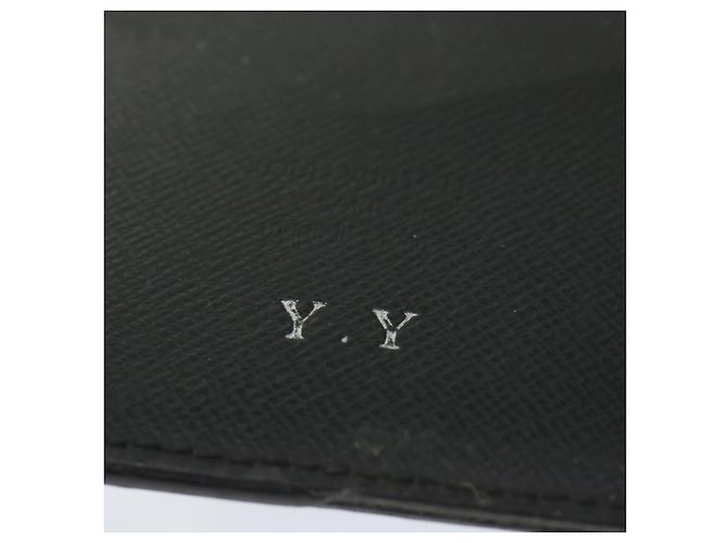 Custodia per iPhone Epi LOUIS VUITTON Nera M64469 LV Auth hs1678 Nero - vista 13
