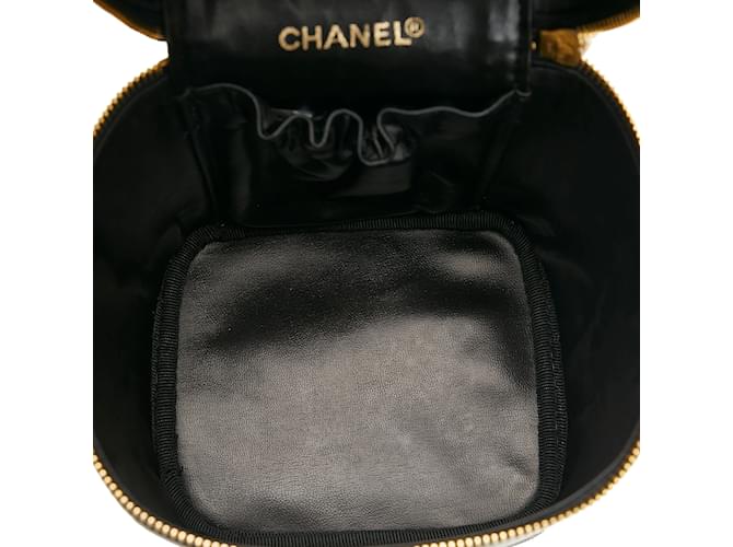 Vanity CHANEL Handbags Black - view 5