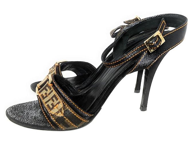 Fendi Leder Pumps Braun 7 cm - Ansicht 2