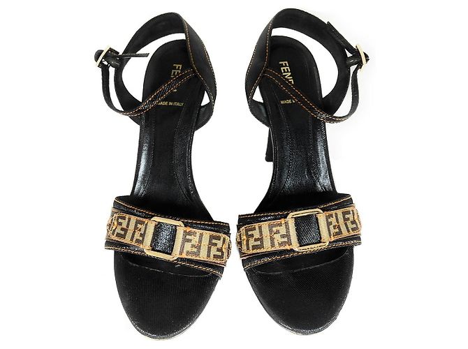 Fendi Leder Pumps Braun 7 cm - Ansicht 5