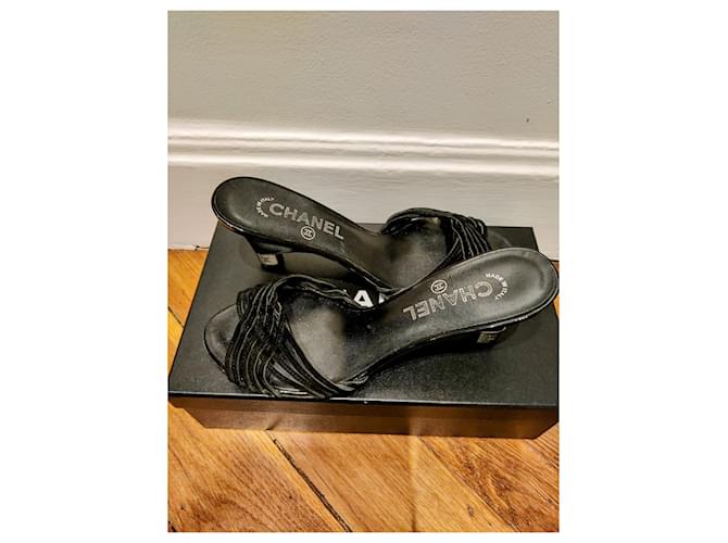 Mules con zeppa Chanel Nero - vista 2