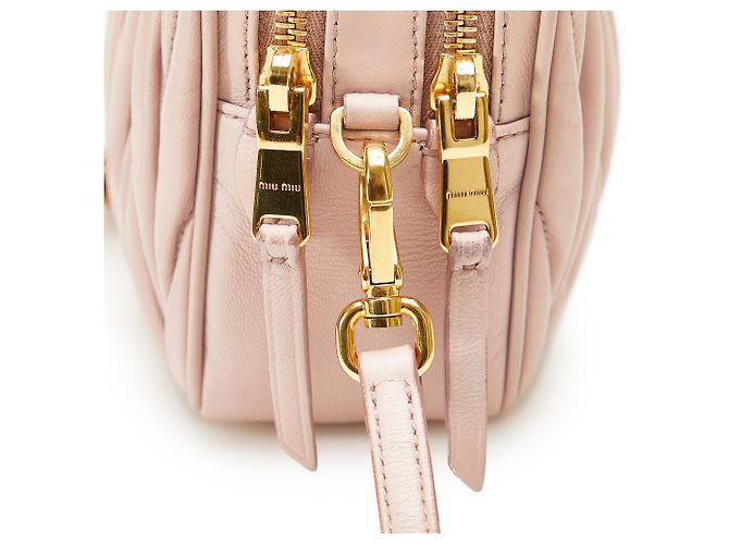 Borsa a tracolla Miu Miu Matelasse rosa - vista 10