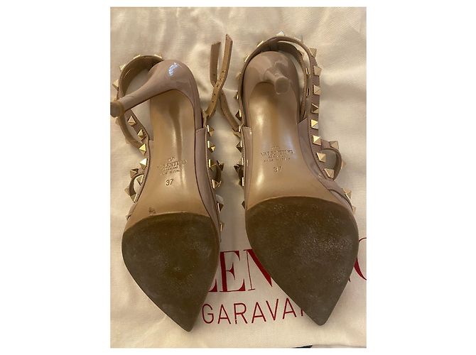 Valentino Garavani Décolleté Valentino Rockstud Beige - vista 4