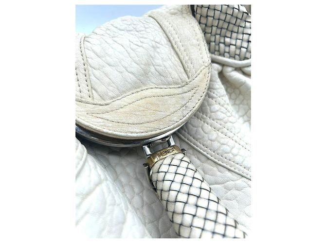 Borsa a mano Fendi Puerto Banus in pelle bianca Bianco - vista 2