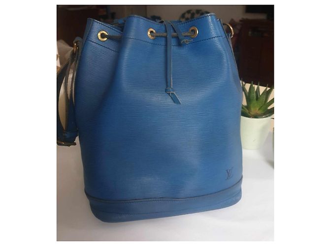 Neo Cabby Borsa a secchiello Louis Vuitton Noe in pelle Epi blu - vista 13