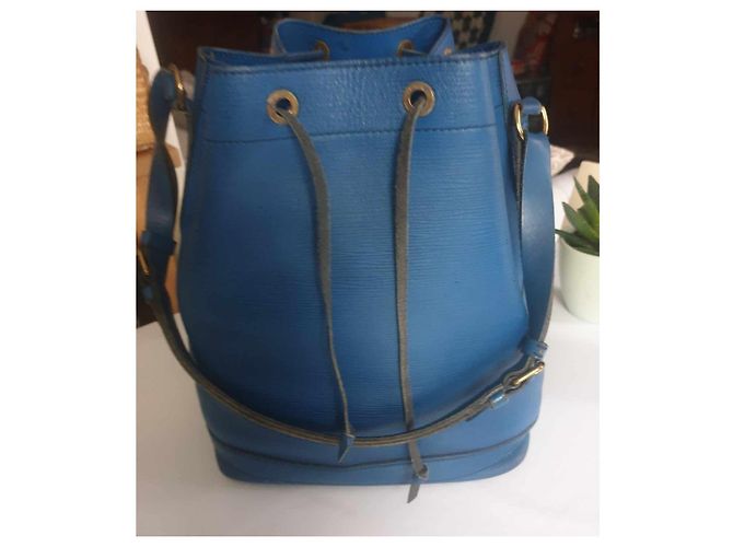 Neo Cabby Borsa a secchiello Louis Vuitton Noe in pelle Epi blu - vista 2
