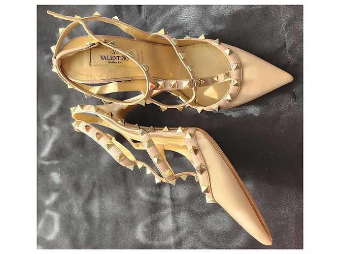 Sandali Valentino Garavani Rockstud in pelle crema Crudo - vista 15