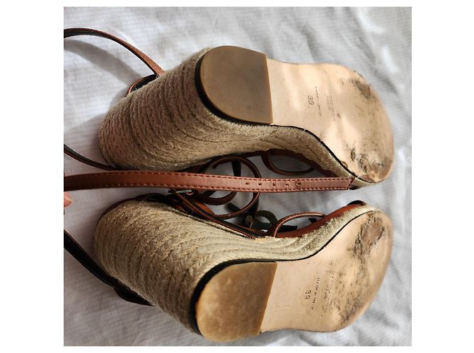 Sandali con zeppa Yves Saint Laurent Cassandre marroni in pelle Marrone scuro - vista 5