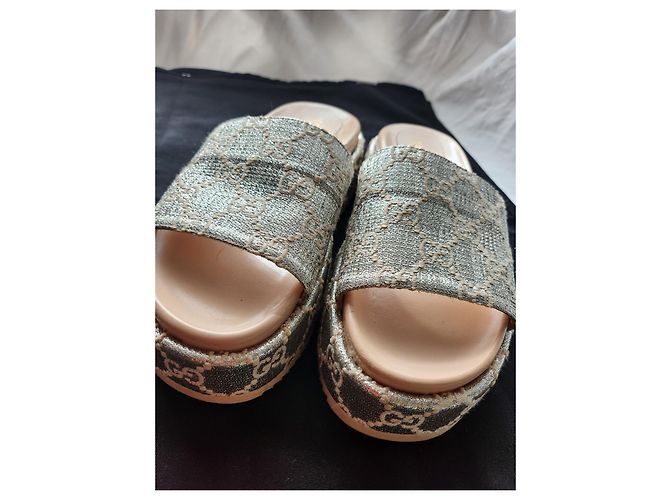 Espadrillas Gucci GG in pelle argento lamé - vista 10
