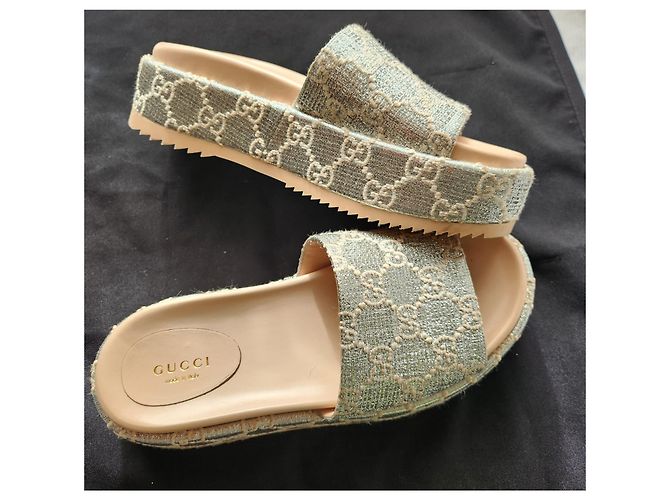 Espadrillas Gucci GG in pelle argento lamé - vista 13