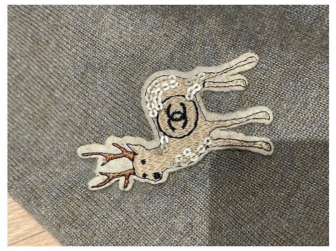 Chanel Cardigan aus Kaschmir Grau - Ansicht 10