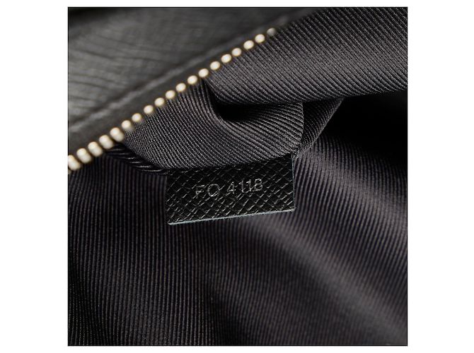 Bumbag Marsupio da esterno Taiga nero di Louis Vuitton - vista 7