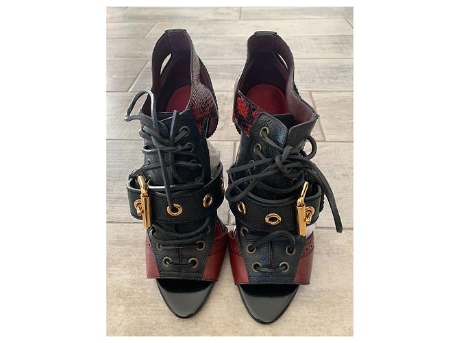 Tacones de encaje de piel de serpiente burdeos Burberry Rojo burdeos - vista 6
