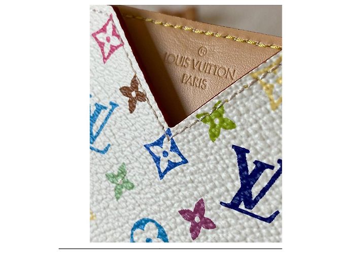 Louis Vuitton Purses, wallets, cases White - view 4