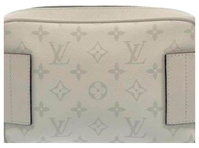 Bumbag Marsupio da esterno Taigarama con monogramma bianco Louis Vuitton - vista 13