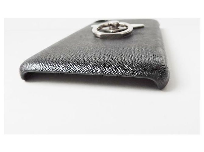 Capa Prada para iPhone - vista 3