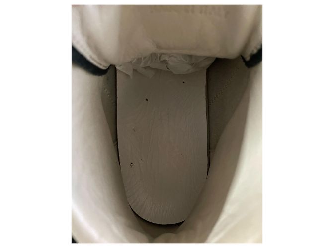 Maison Martin Margiela Maison Margiela Replica Baskets Montantes en Cuir Noir - vue 8