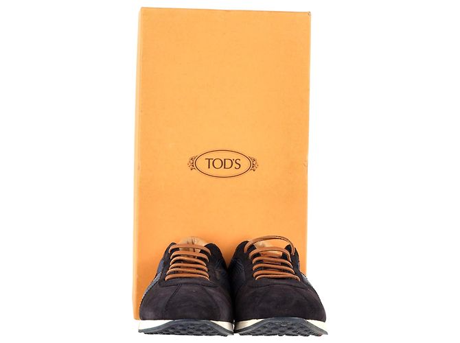 Sneakers basse stringate di Tod's in pelle scamosciata blu navy - vista 9