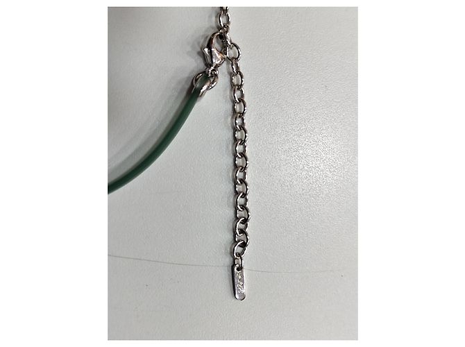 Collana Lalique in argento e silicone verde scuro - vista 3