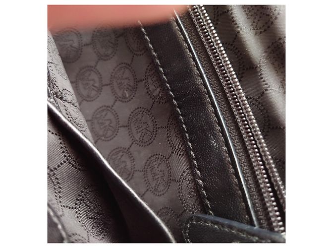 Bolsa acolchoada de couro Michael Kors Preto - vista 5