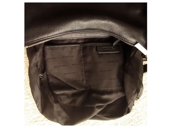 Michael Kors Ledertasche mit Metalldetails Schwarz - Ansicht 10