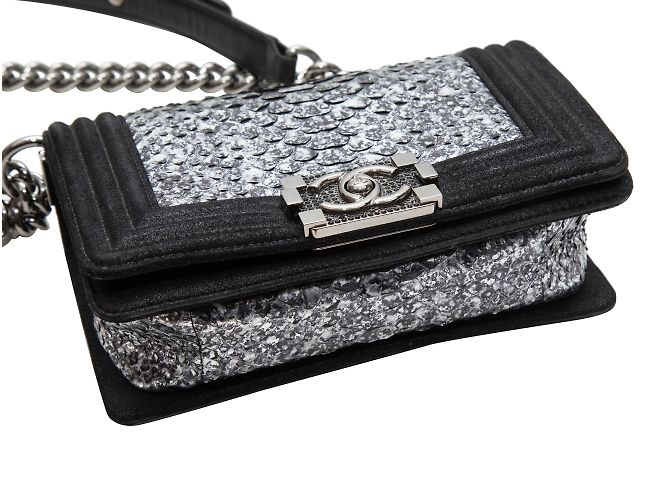 Boy Borsa da ragazzo piccola Chanel in pelle e pelle di serpente nera e argento Nero - vista 4