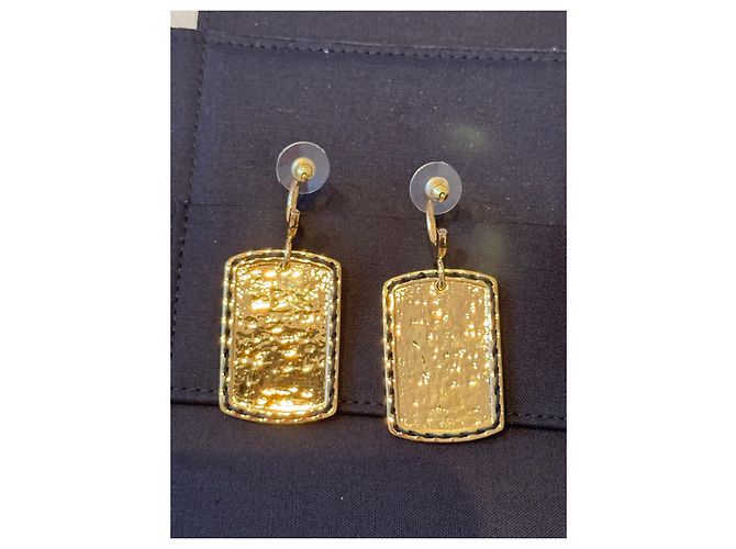 Orecchini Chanel dorati in metallo D'oro - vista 2