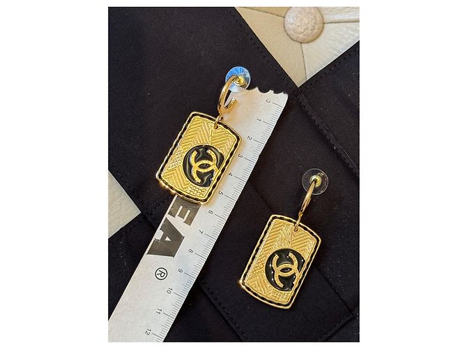 Orecchini Chanel dorati in metallo D'oro - vista 4