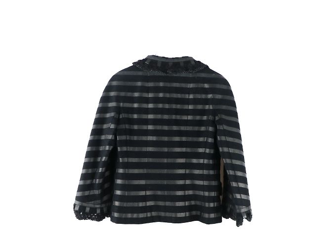 CHANEL - Kaschmirjacke mit Peter-Pan-Kragen (Größe 34) Schwarz - Ansicht 2