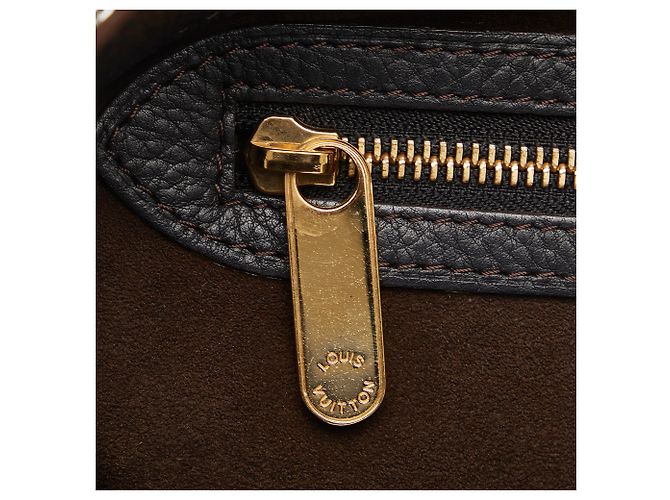 Louis Vuitton Mahina nero Cirrus PM - vista 8