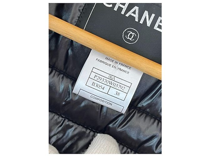 Completo Giacca e Gonna Chanel Nero Lana e Paillettes - vista 3