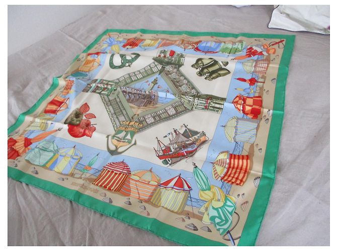 Hermès Platz „Charme der Strände der Normandie“. Mehrfarben - Ansicht 2